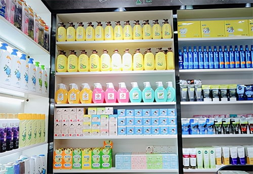小小日化雜貨店的背后，竟藏著一套賺錢秘籍——生活日用品的“另類”生意經(jīng)